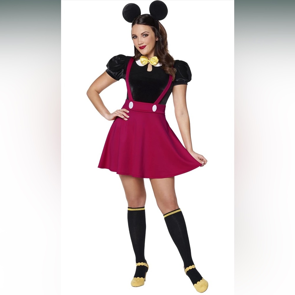 Adult women’s Mickey Mouse Halloween costume Medium NWT